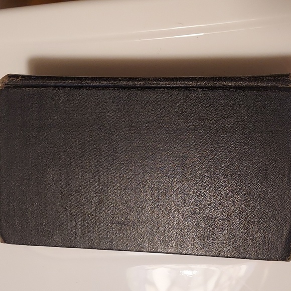 1944 Garden Book 1000 Garden Questions. 1st edition - Picture 7 of 12